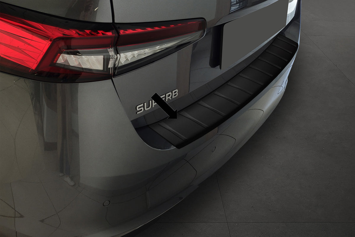 Ladekantenschutz Edelstahl schwarz für Skoda Superb IV Liftback 11.2023- 3240387c