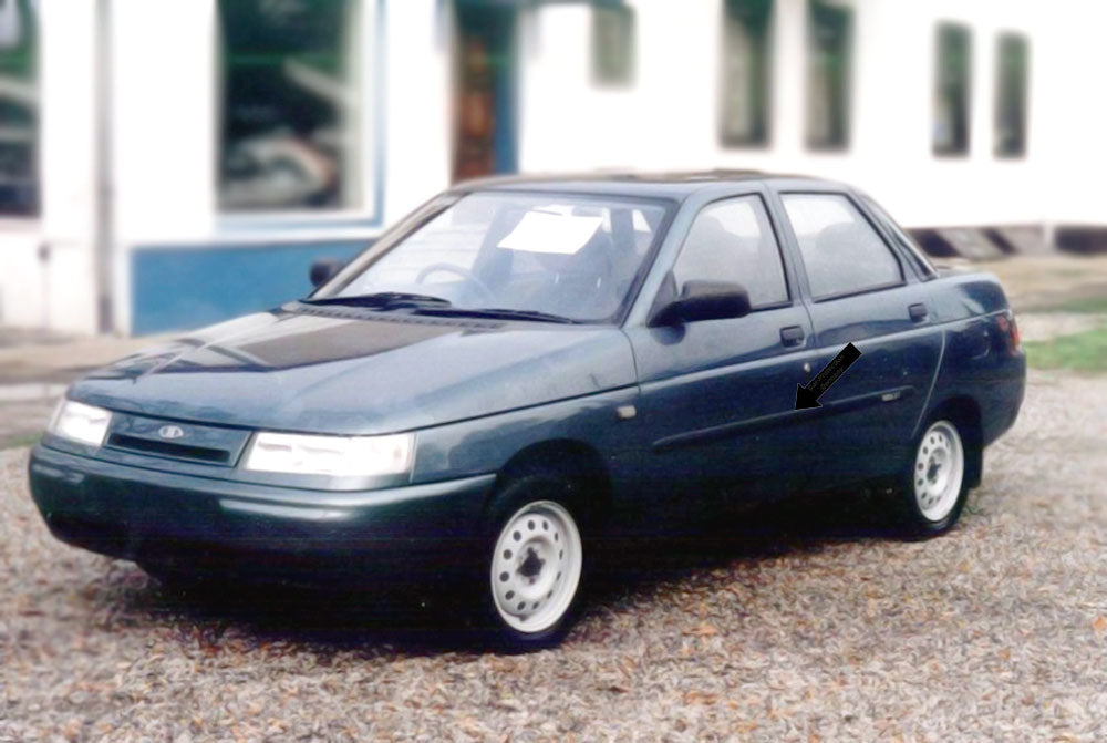 Seitenschutzleisten schwarz für Lada 110 Limousine Baujahre 1995-2007 F1 d