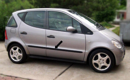 Seitenschutzleisten schwarz für Mercedes Benz A-Klasse W168 vor Mopf 1997-01 F2 d