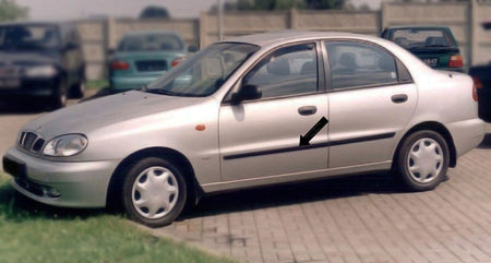 Seitenschutzleisten schwarz für Daewoo Lanos Schrägheck 5-Türer 05.97-12.04 F3 d