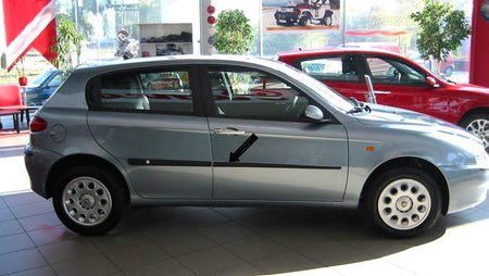 Seitenschutzleisten schwarz für Alfa Romeo 147 Schrägheck 5-Türer 01.01-03.10 F5 d