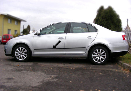 Seitenschutzleisten schwarz für Volkswagen VW Jetta III Bj. 08.2005-10.2010 F11 b