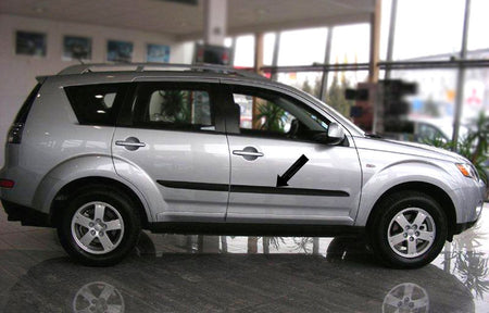 Seitenschutzleisten schwarz für Mitsubishi Outlander II vor facelift 2006-10 F12 b
