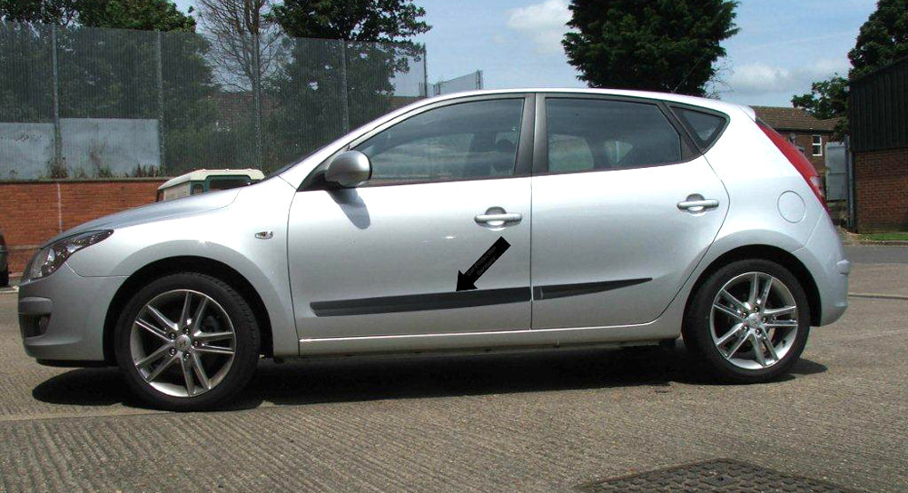 Seitenschutzleisten schwarz für Hyundai i30 I Schrägheck 5-Türer 2007-2011 F19 b