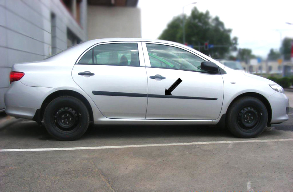 Seitenschutzleisten schwarz für Toyota Corolla Limousine Bj. 10.2006-05.2013 F20 b