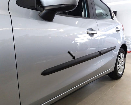 Seitenschutzleisten schwarz für Mazda 2 III Schrägheck Typ DJ ab 11.2014- F22 e