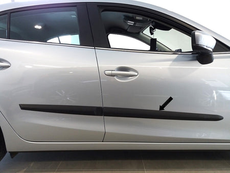Seitenschutzleisten schwarz für Mazda 3 III Schrägheck Typ BM und BN 9.2013- F22 b