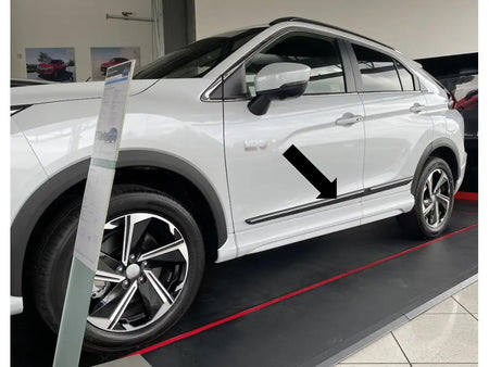 Seitenschutzleisten schwarz für Mitsubishi Eclipse Cross ab facelift 3.2021- F23 d