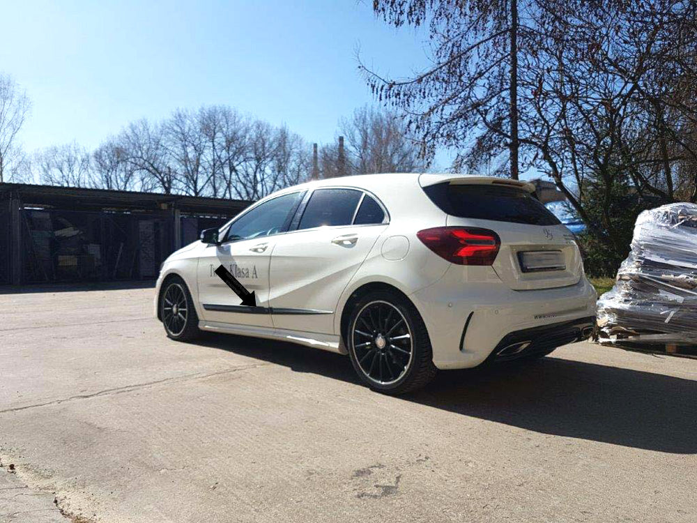 Seitenschutzleisten schwarz für Mercedes Benz A-Klasse W176 ab Bj 06.2012- F24 e