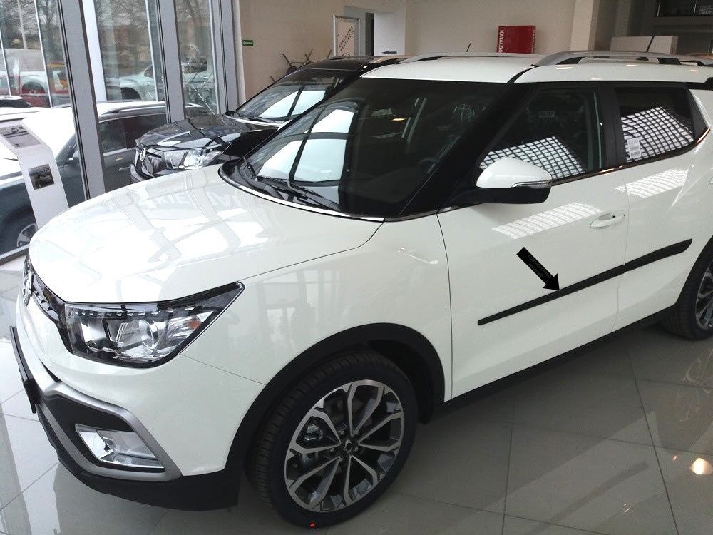 Seitenschutzleisten schwarz für SsangYong Tivoli Kompakt-SUV ab 03.2015- F27 b