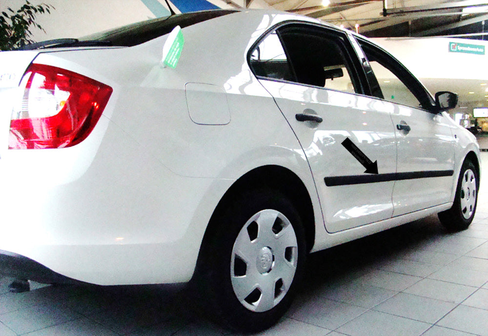 Seitenschutzleisten schwarz für Skoda Rapid hatchback Schrägheck ab 07.2012- F46 d