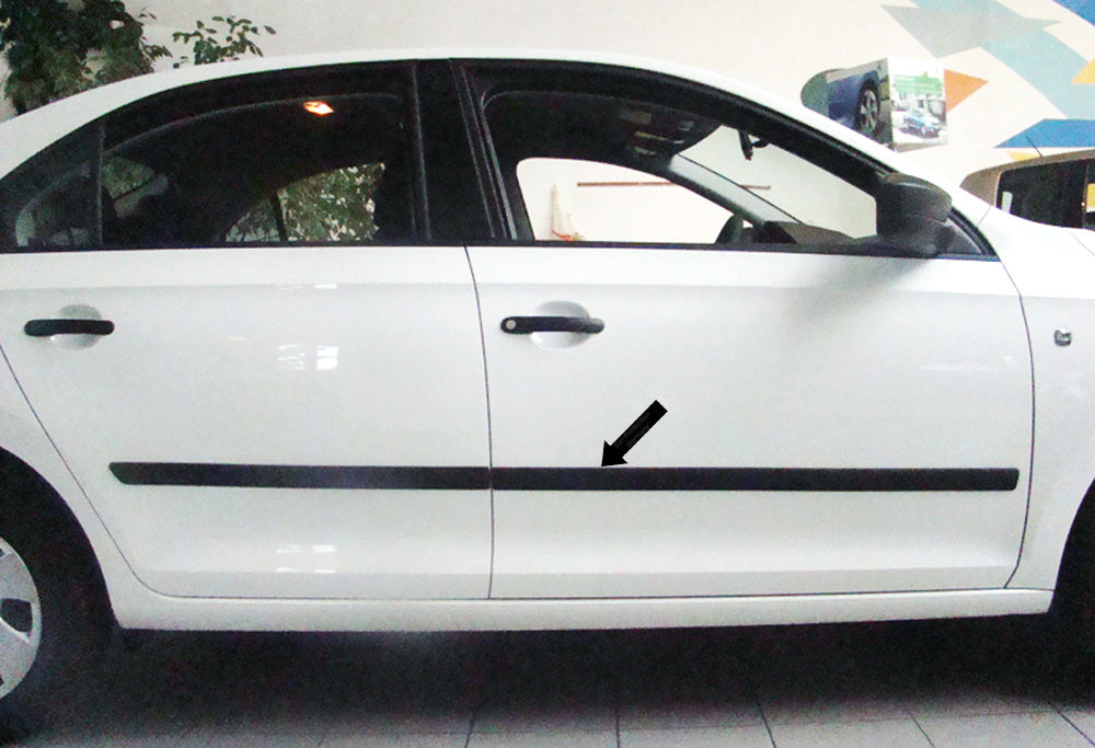 Seitenschutzleisten schwarz für Skoda Rapid hatchback Schrägheck ab 07.2012- F46 g