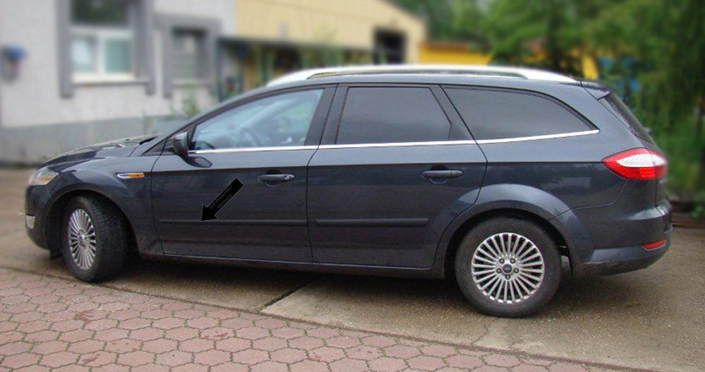Seitenschutzleisten schwarz für Ford Mondeo IV Baujahre 2007-2014 F16/20 b